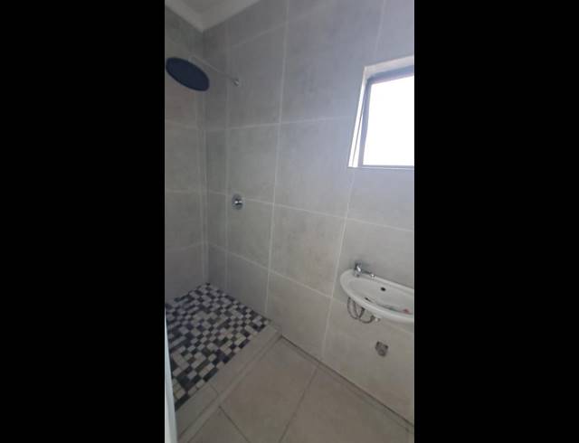 3 BEDROOM HOUSE FOR SALE IN UMLAZI Z